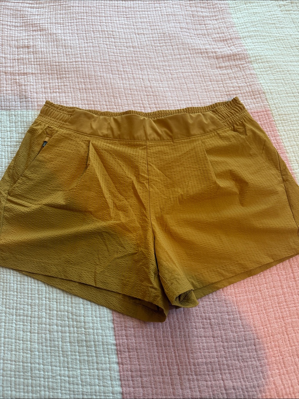 Athleta Brooklyn textured shorts